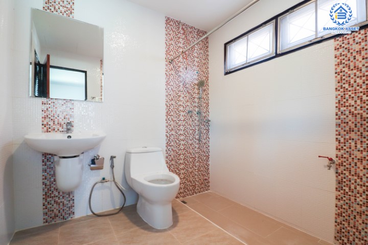 *****บ้านเดี่ยวมือสอง เมืองนนทบุรี ม.มณียา รัตนาธิเบศร์-ท่าอิฐ เนื้อที่กว้างขวางกว่า 81.30 ตร.ว. ฟังก์ชัน 4 ห้องนอน 2 ห้องน้ำ ที่จอดรถ 2 คัน รีโนเวทใหม่ พร้อมเข้าอยู่ พื้นที่ใช้สอยกว้างขวาง ตอบโจทย์ทุกการอยู่อาศัย บนทำเลแห่งการเดินทาง ใกล้รถไฟฟ้าสายสีม่วง "บางรักน้อยท่าอิฐ" และจุดขึ้นทางด่วน "งามวงศ์วาน" จองเลย!